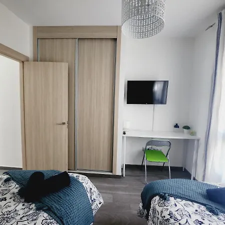 Apartament Ohana And *