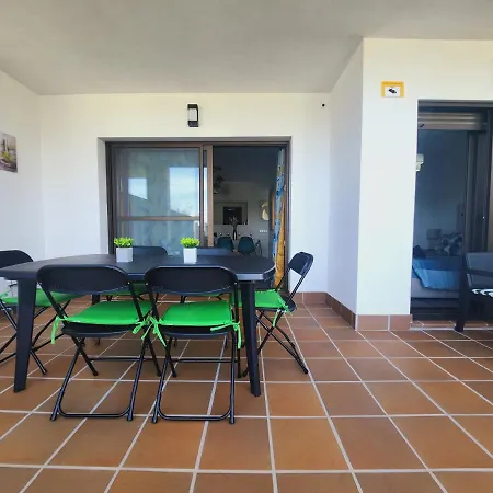 Ohana And Apartament
