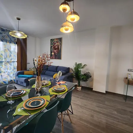 Apartament Ohana And *